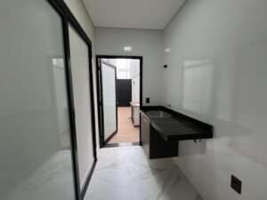 WhatsApp Image 2025-05-28 at 10.57.33 (2)