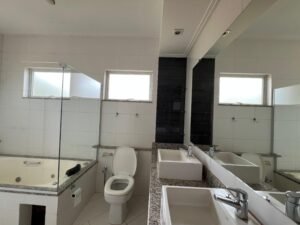 WhatsApp Image 2025-06-05 at 16.04.44