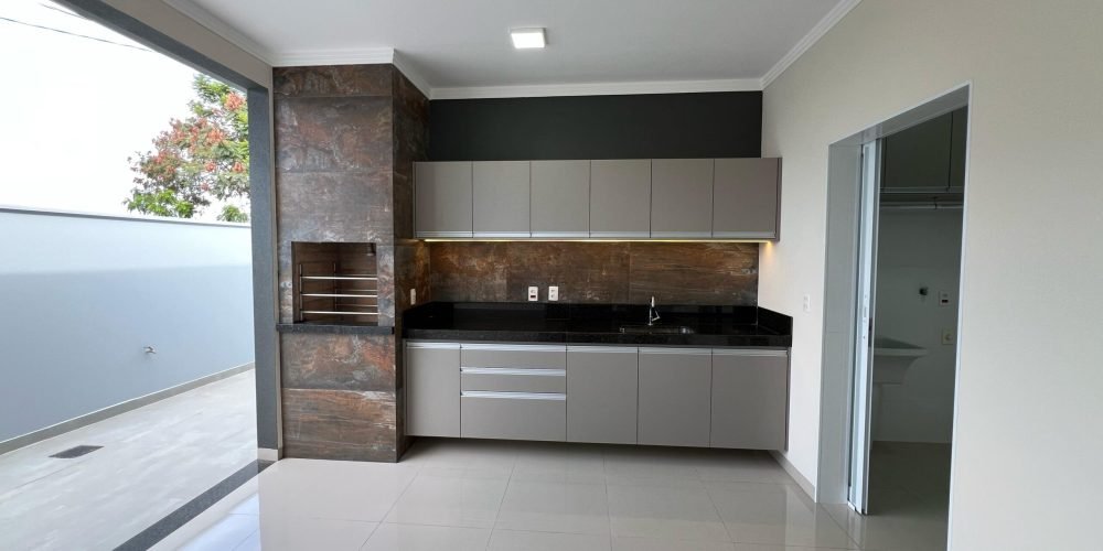 WhatsApp Image 2025-04-23 at 11.12.32