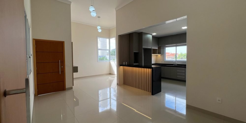 WhatsApp Image 2025-04-23 at 11.12.34 (2)