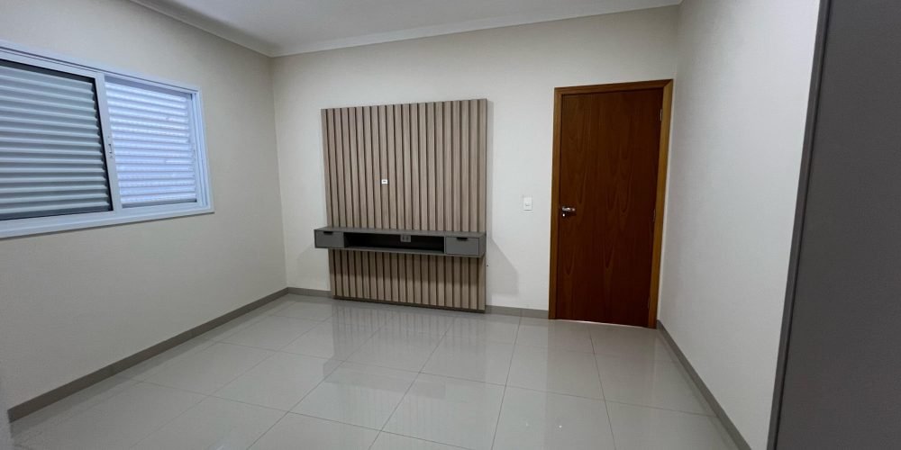 WhatsApp Image 2025-04-23 at 11.12.38