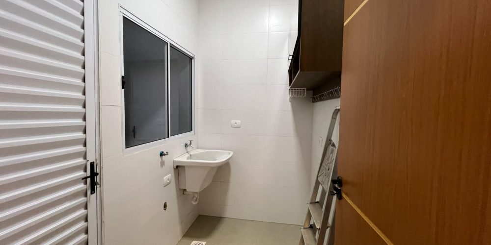 WhatsApp Image 2025-04-25 at 19.12.42