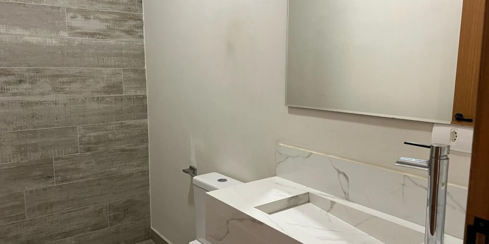 WhatsApp Image 2025-04-25 at 19.12.44 (1)