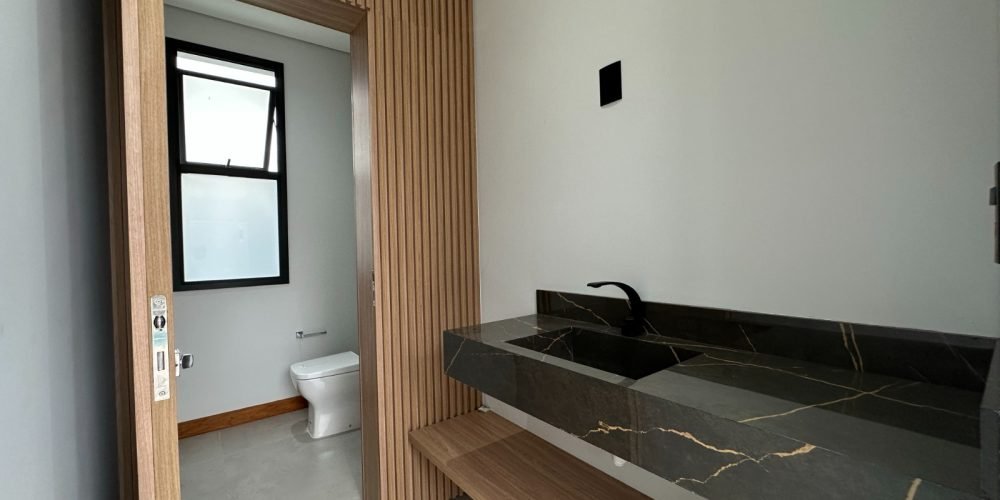 WhatsApp Image 2025-04-29 at 12.20.30 (1)