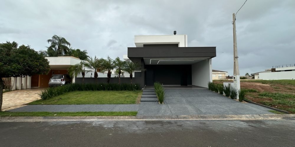 WhatsApp Image 2025-04-29 at 12.20.36 (1)