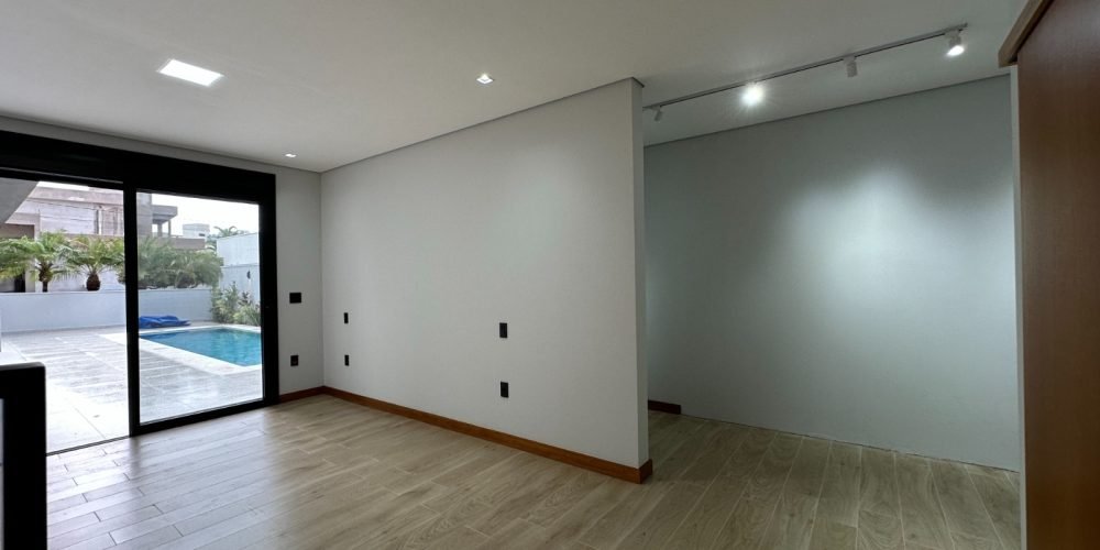 WhatsApp Image 2025-04-29 at 12.20.36 (15)