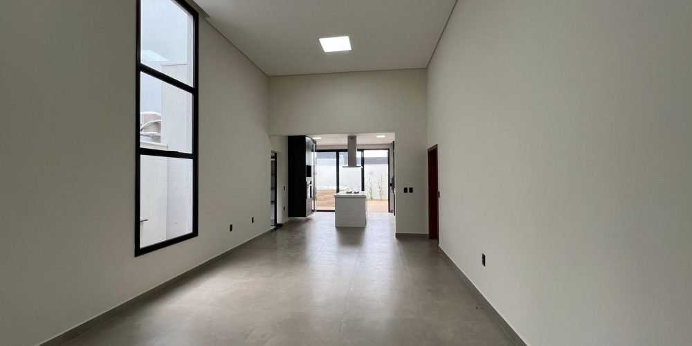 WhatsApp Image 2025-05-28 at 10.57.25