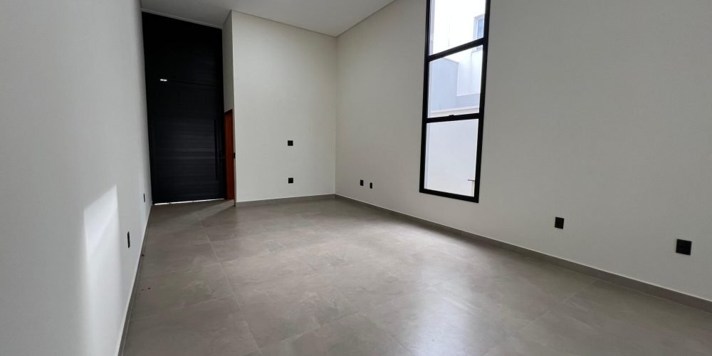 WhatsApp Image 2025-05-28 at 10.57.26 (1)