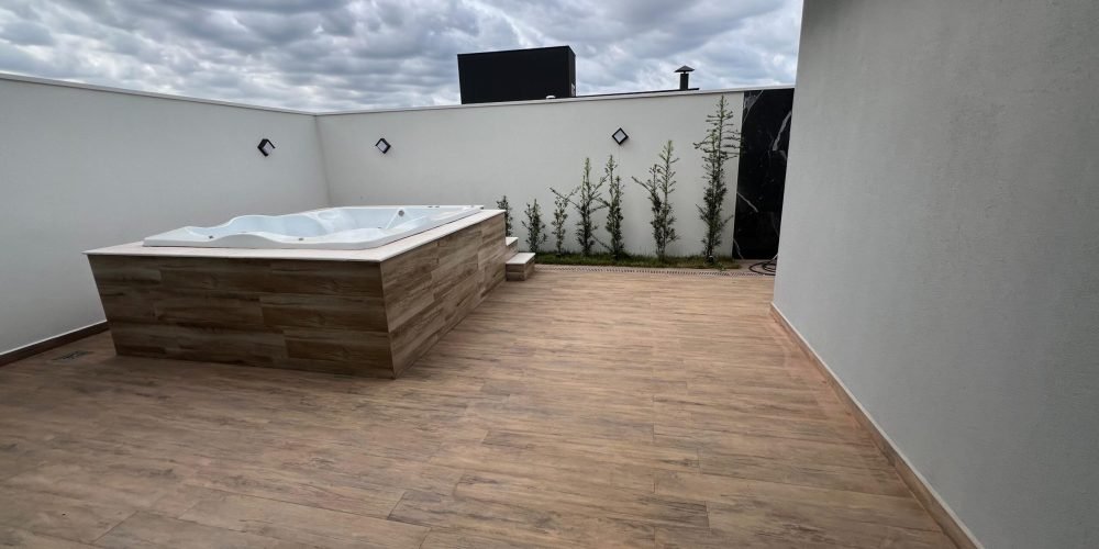 WhatsApp Image 2025-05-28 at 10.57.28 (1)