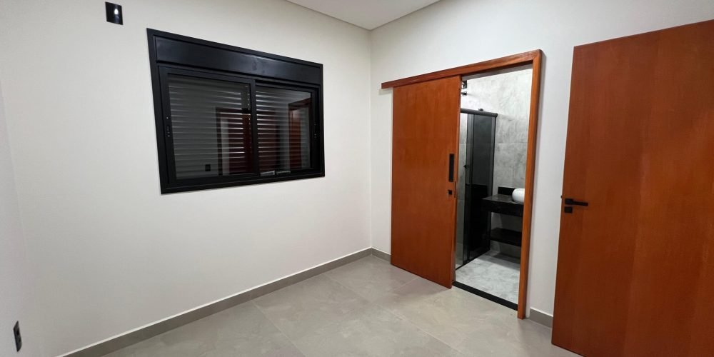 WhatsApp Image 2025-05-28 at 10.57.29 (3)