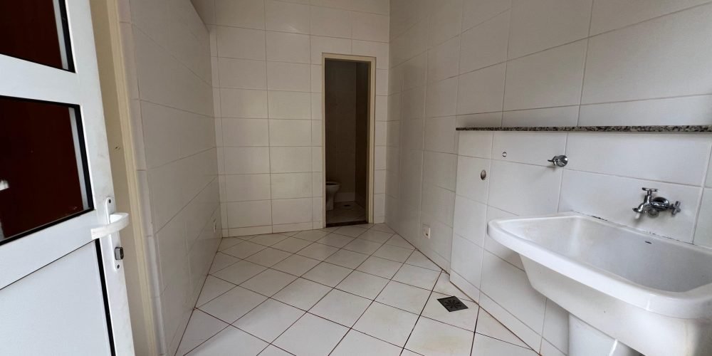 WhatsApp Image 2025-06-05 at 16.04.40 (2)