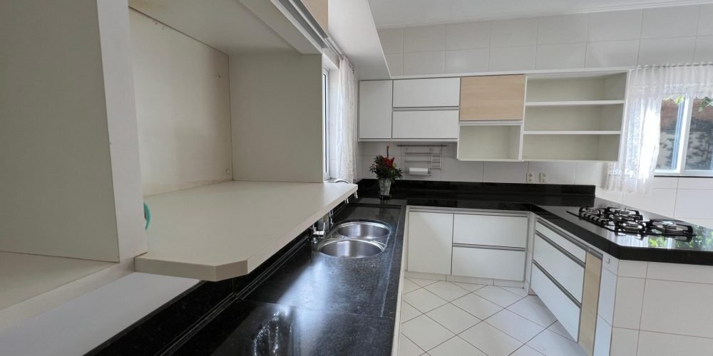 WhatsApp Image 2025-06-05 at 16.04.41 (1)