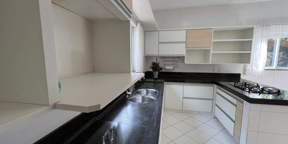 WhatsApp Image 2025-06-05 at 16.04.41